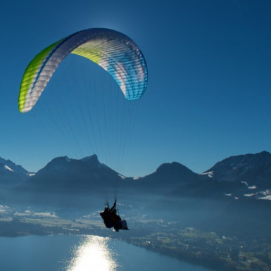 Paragliding flight Prestige Plus