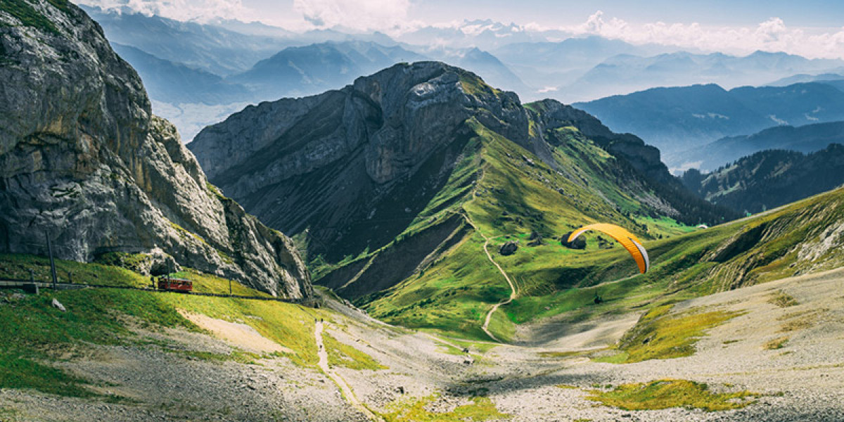 Quelles sont les meilleures conditions climatiques pour faire du parapente en Haute-Savoie ?
