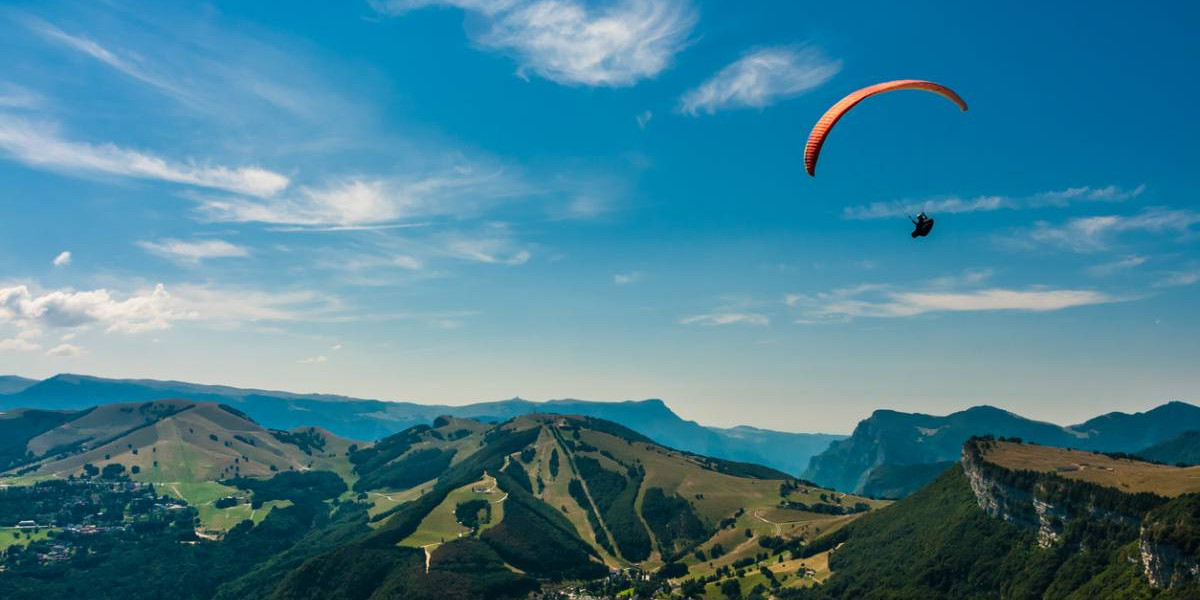 September and October, magical months for paragliding