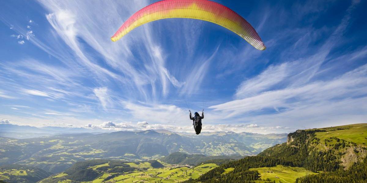 Women in the paragliding world